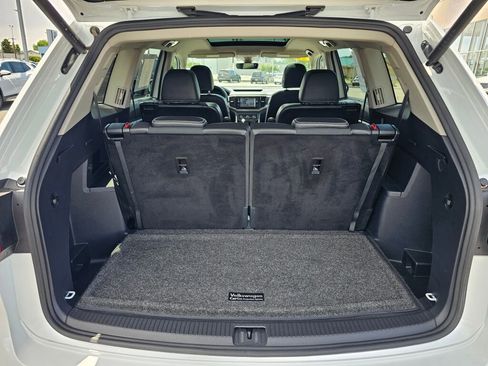 Used 2023 Volkswagen Atlas SEL Premium AWD/4WD image 29