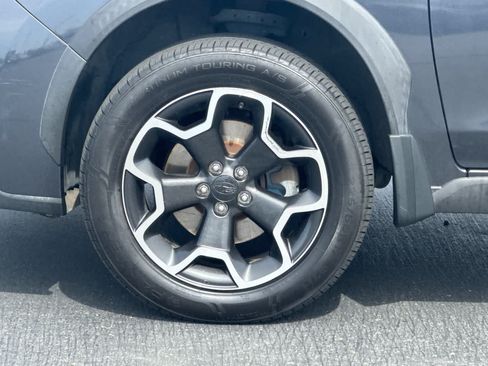 Used 2013 Subaru Crosstrek 2.0i Limited w/ Popular Pkg 2 AWD/4WD image 28
