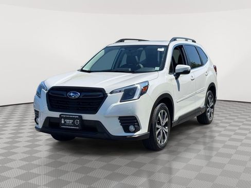 Used 2023 Subaru Forester Limited AWD/4WD image 2