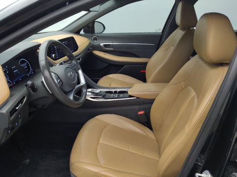 Used 2021 Hyundai Sonata Limited w/ Preferred Accessory Package FWD image 17