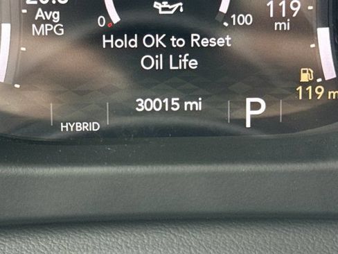 Used 2023 Jeep Wrangler Unlimited Rubicon 4xe w/ Cold Weather Group AWD/4WD image 18