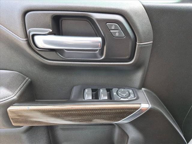 Used 2022 Chevrolet Silverado 1500 LT Trail Boss w/ Convenience Package II AWD/4WD image 15