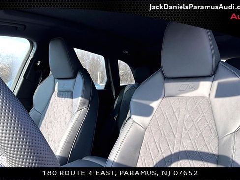 New 2025 Audi SQ5 Premium Plus image 9