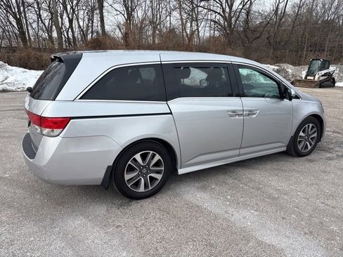 Used 2014 Honda Odyssey Touring image 4