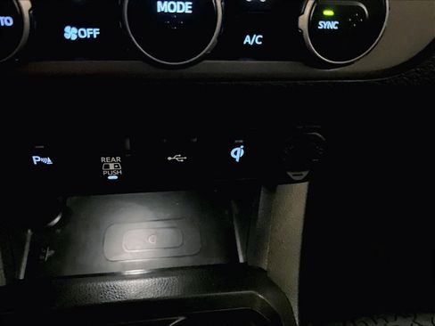 Used 2022 Toyota Tacoma TRD Pro image 27