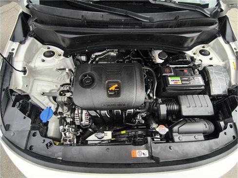 Used 2023 Kia Seltos LX image 19