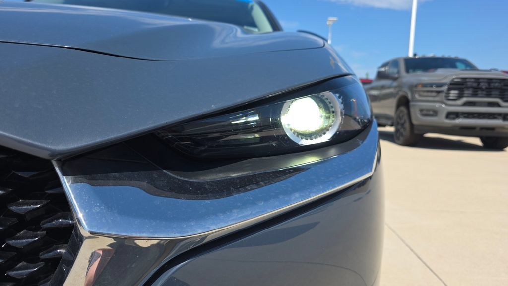 Used 2025 MAZDA CX-30 AWD 2.5 S w/ Preferred Package image 9
