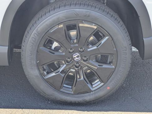 New 2026 Honda Pilot Black Edition image 10