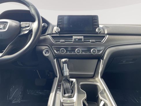 Used 2018 Honda Accord EX-L image 26