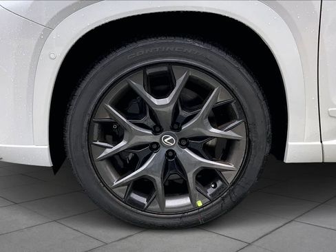 New 2026 Lexus TX 500h AWD image 11