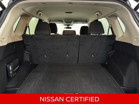 Certified 2025 Nissan Rogue SV AWD/4WD image 37