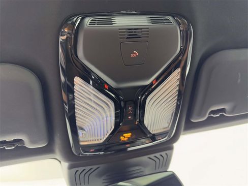 Used 2023 BMW X3 xDrive30i w/ Convenience Package image 25