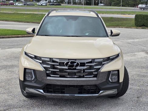 Used 2022 Hyundai Santa Cruz Limited image 2