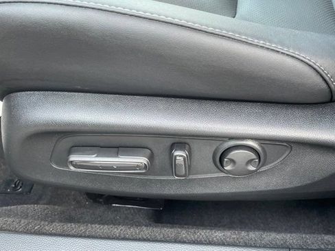 Used 2025 Honda Accord EX-L image 8