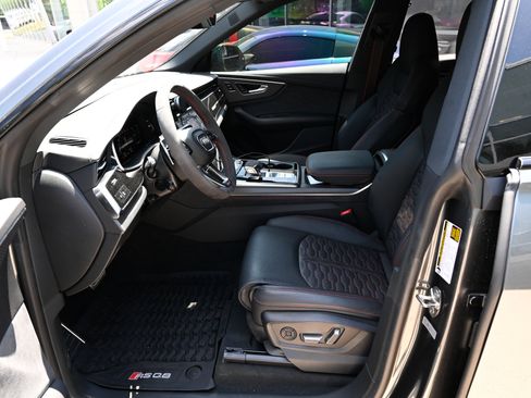 Used 2024 Audi RS Q8 AWD/4WD image 17