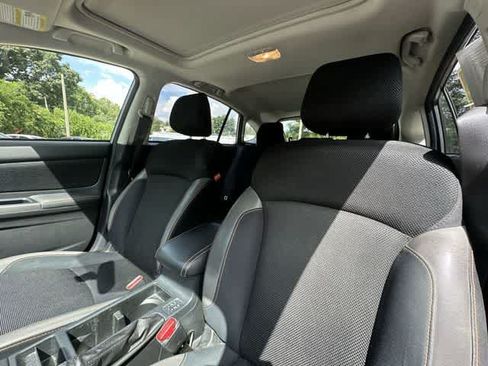 Used 2016 Subaru Crosstrek 2.0i Premium w/ Moonroof Package AWD/4WD image 15