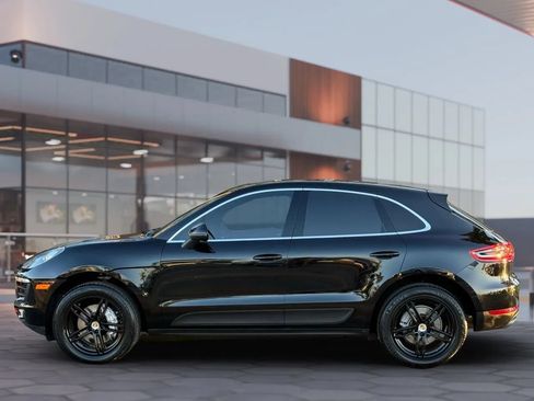 Used 2016 Porsche Macan S AWD/4WD image 3