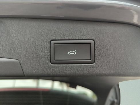 New 2026 Volkswagen ID.4 Pro S RWD image 21