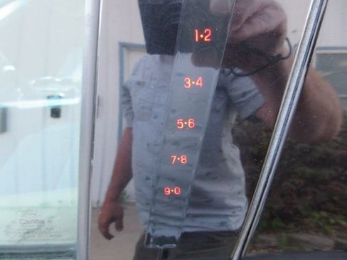 Used 2015 Ford Explorer XLT w/ Equipment Group 202A image 37