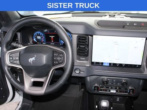 Used 2025 Ford Bronco Big Bend image 21