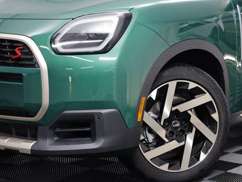 Certified 2025 MINI Cooper Countryman S image 3