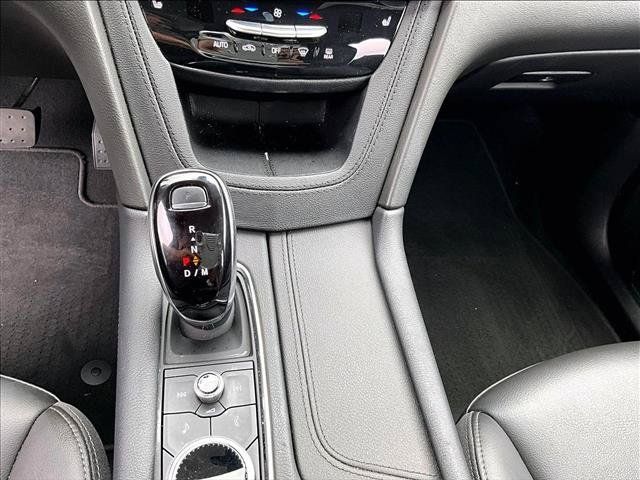 Used 2025 Cadillac XT5 Luxury FWD image 25