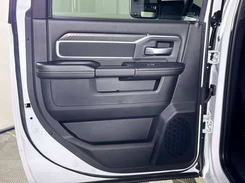 New 2026 RAM 2500 Big Horn AWD/4WD image 19