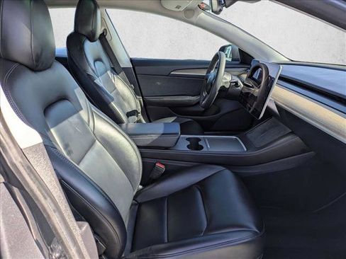 Used 2021 Tesla Model 3 Performance image 21