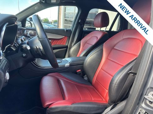 Used 2021 Mercedes-Benz GLC 300 4MATIC image 16