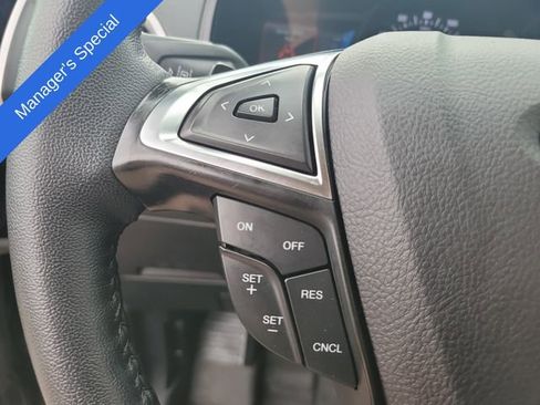 Certified 2024 Ford Edge SEL w/ Convenience Package AWD/4WD image 16