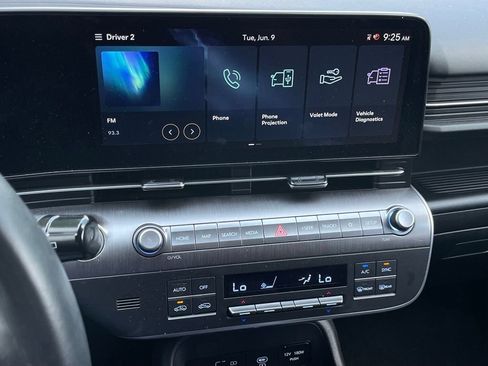 Used 2025 Hyundai Kona SEL FWD image 17