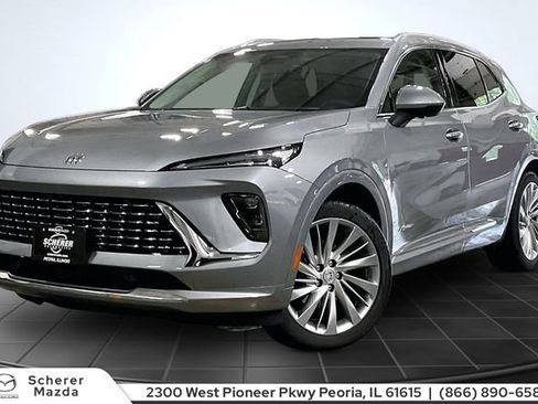 Used 2025 Buick Envision Avenir AWD/4WD image 1