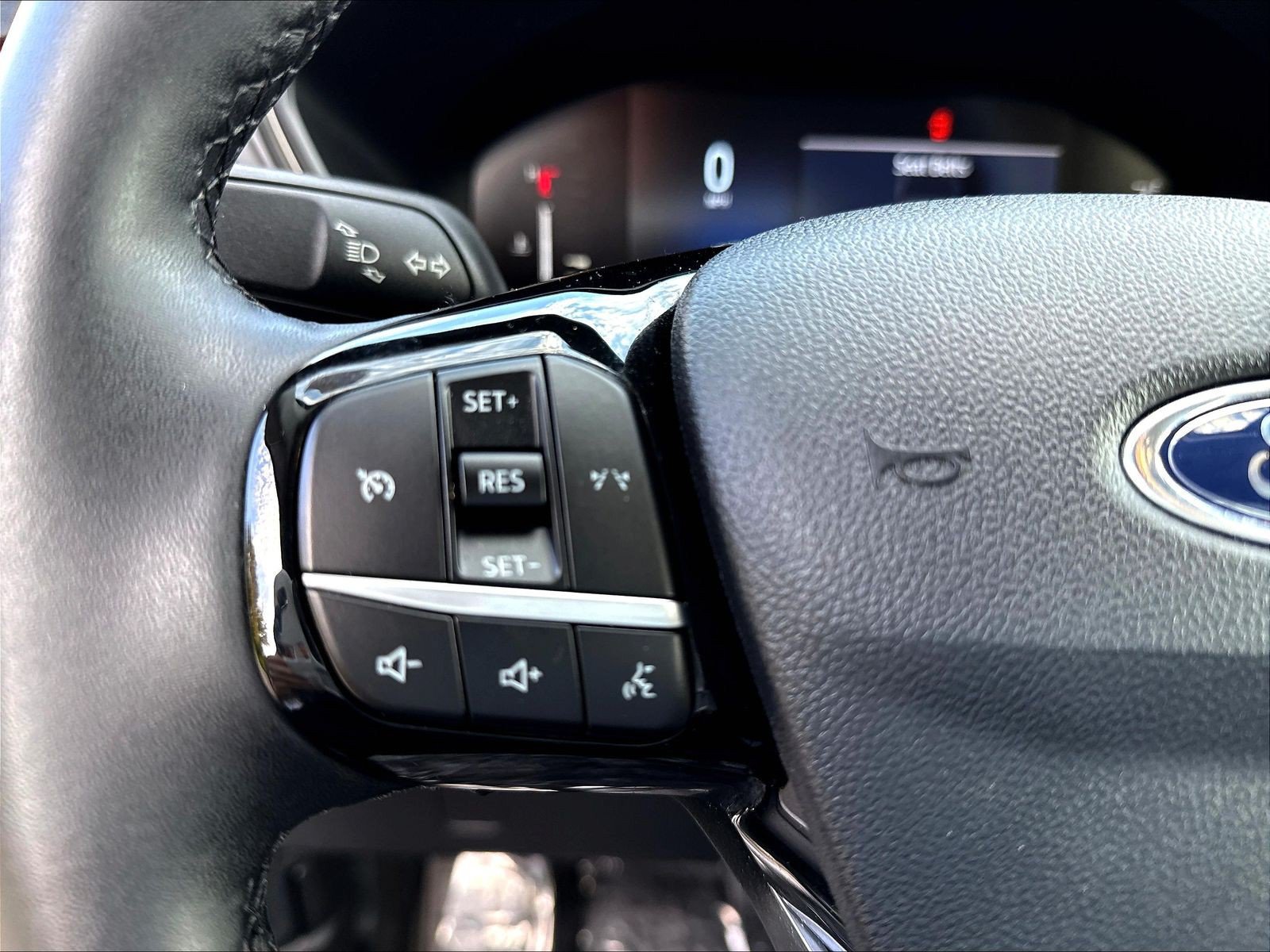Used 2023 Ford Escape Active AWD/4WD image 13