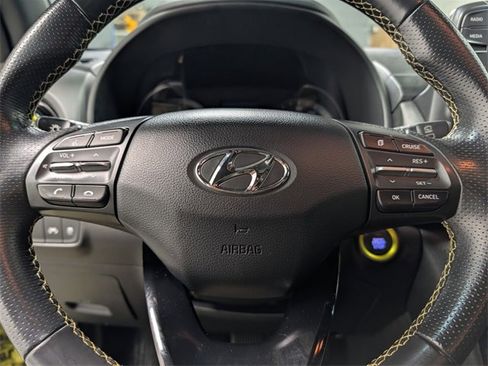 Used 2020 Hyundai Kona Limited image 18