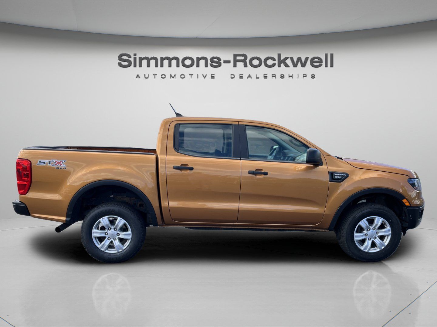 Used 2019 Ford Ranger XL w/ Equipment Group 101A Mid AWD/4WD image 6