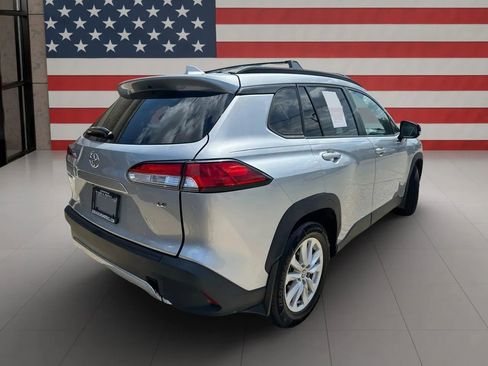 Used 2022 Toyota Corolla Cross LE image 7