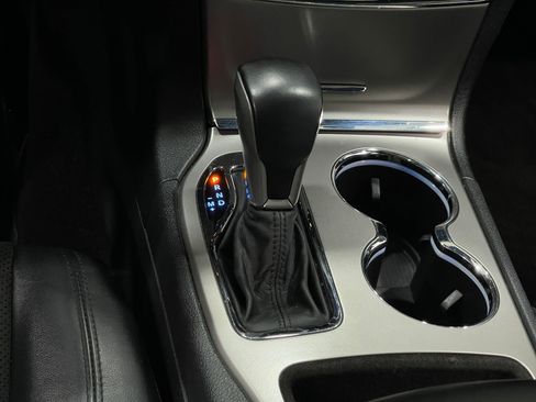 Used 2019 Jeep Grand Cherokee Altitude image 29