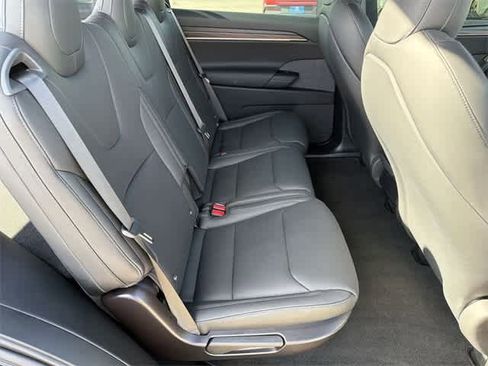 Used 2026 Tesla Model X image 19