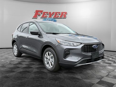 New 2025 Ford Escape Active w/ Cold Weather Package image 3