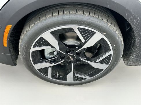 New 2026 MINI Cooper S image 25