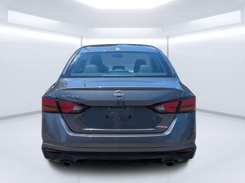 Used 2024 Nissan Altima 2.5 SR FWD image 4
