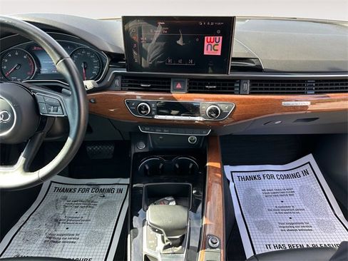 Used 2022 Audi A5 2.0T Premium image 11