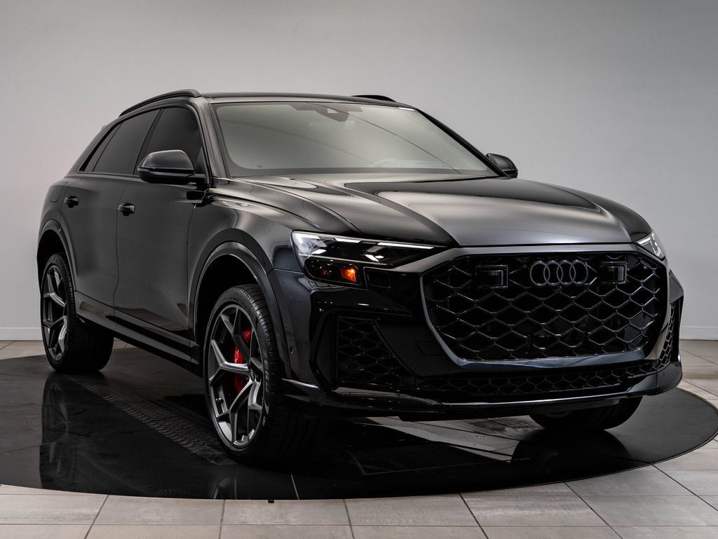 Used 2025 Audi RS Q8 performance AWD/4WD image 12