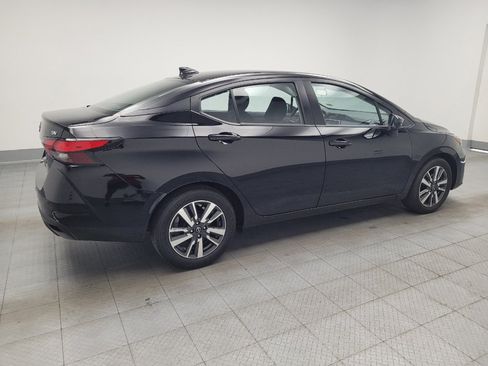 Used 2024 Nissan Versa SV FWD image 10