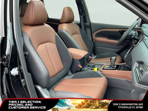 Used 2025 Subaru Forester Touring w/ Popular Package - Touring AWD/4WD image 17