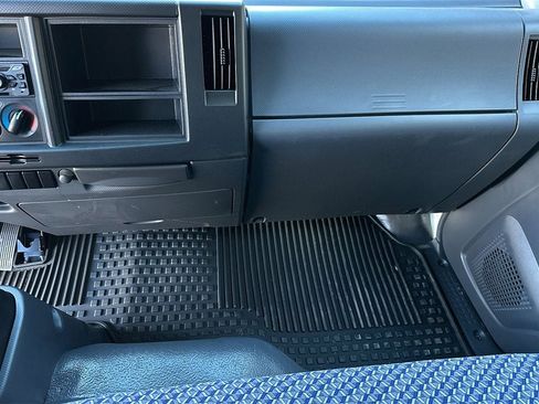 New 2024 Chevrolet Low Cab Forward image 12