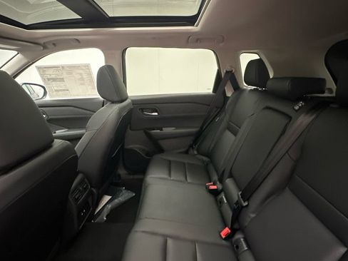New 2026 Nissan Rogue Dark Armor AWD/4WD image 10