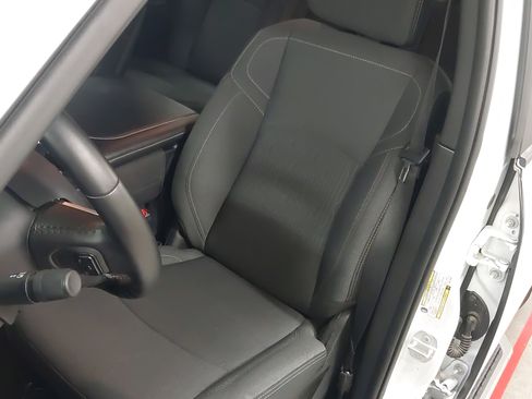 Used 2024 RAM 2500 Big Horn w/ Sport Appearance Package image 22