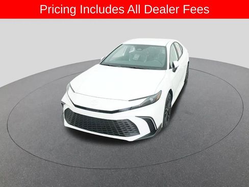 New 2026 Toyota Camry SE FWD image 16