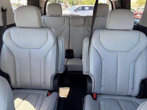 Used 2024 Hyundai Palisade SEL AWD/4WD image 36